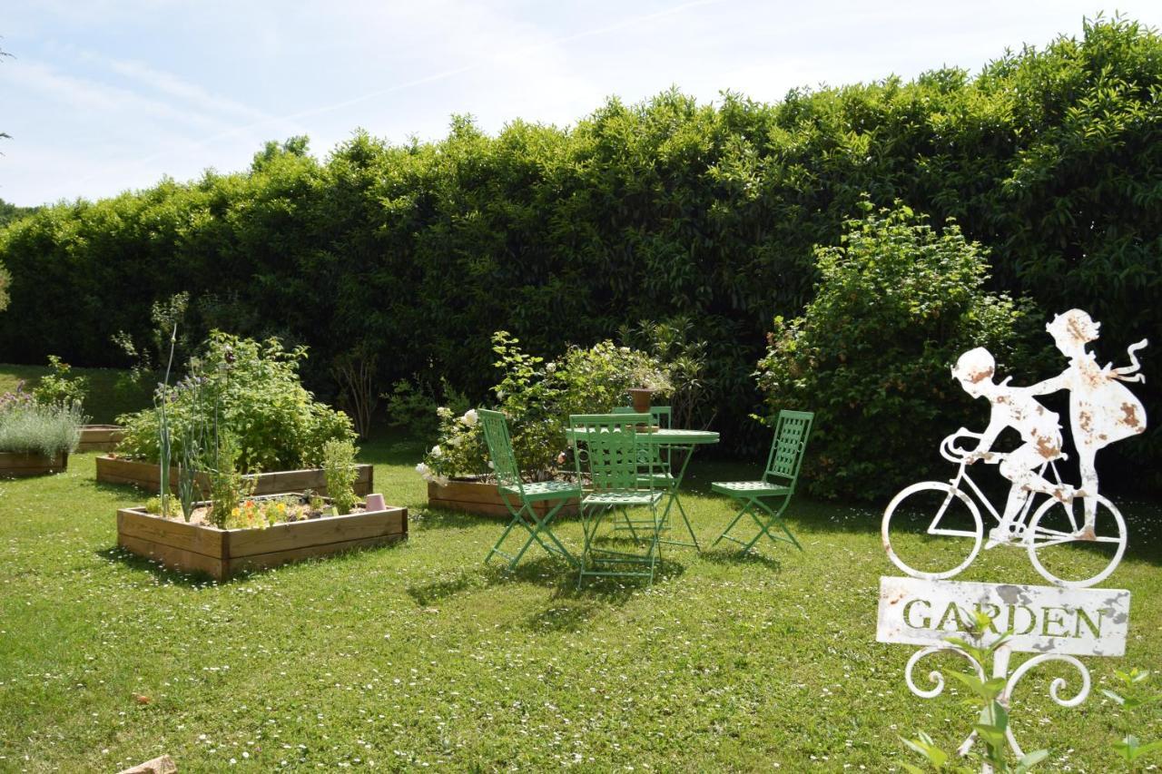 Bed and Breakfast La Rocheliere Bresse-sur-Grosne Экстерьер фото